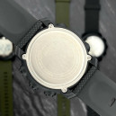 Awarder 032 Black-White