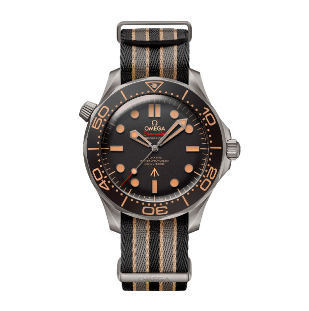 Omega Seamaster Diver 42mm 007 Edition Textile Strap